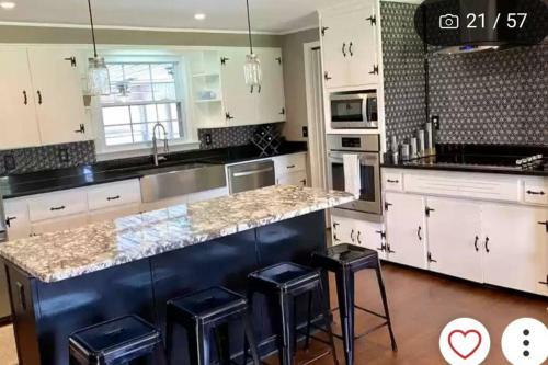Private, Relaxing, Home Away From Home Getaway!!!!