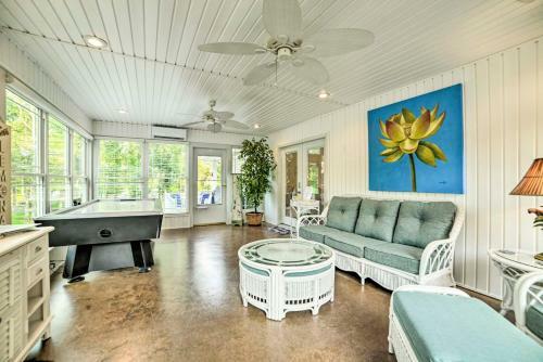Kentucky Lake House With Great Outdoor Space!