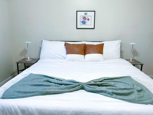Intrust Stadium Apartments - Downtown Wichita