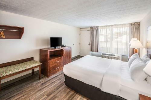 Suburban Extended Stay Hotel