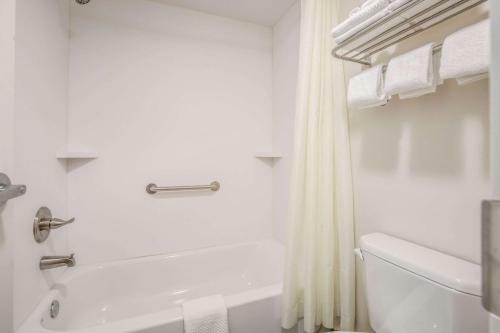 Suburban Extended Stay Hotel