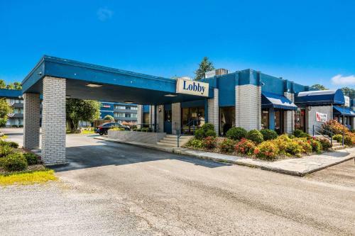 Suburban Extended Stay Hotel