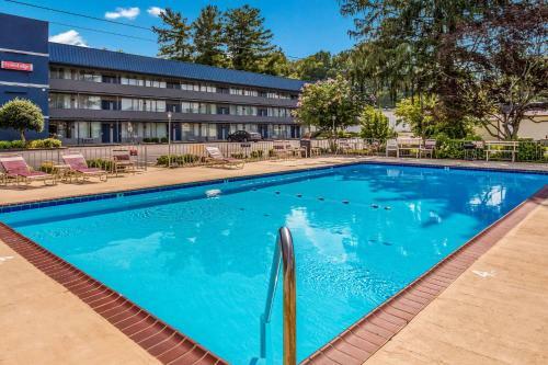 Suburban Extended Stay Hotel