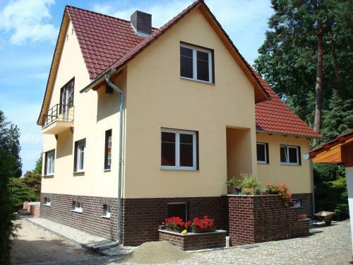 Apartamento Remise Am Zemminsee