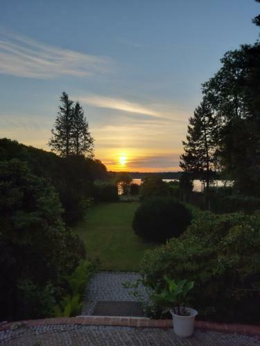 Apartamento Remise Am Zemminsee