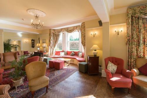 The Old Vicarage Hotel & Restaurant