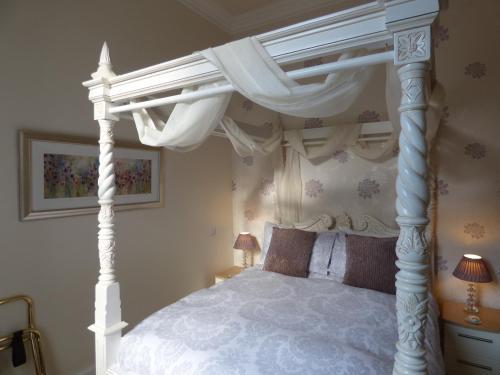 Hostal Douglas Park Guest House