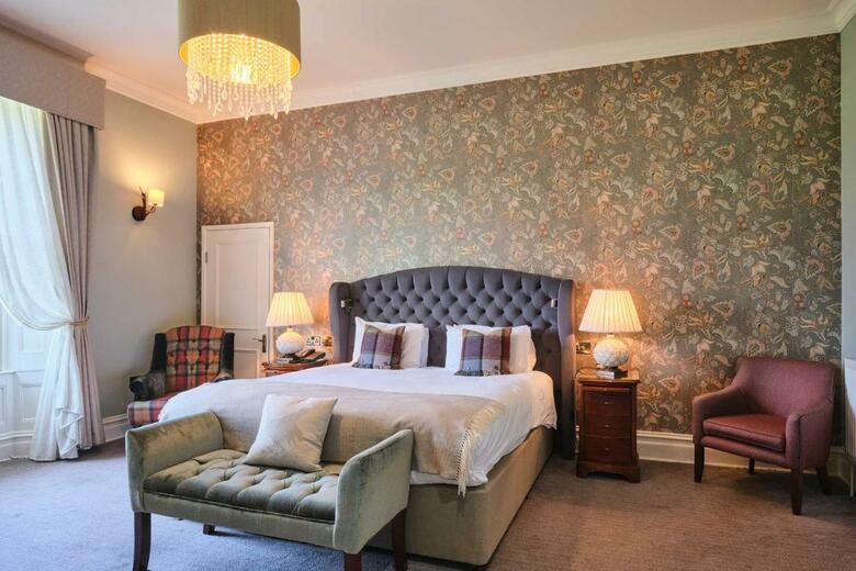 Stratton House Hotel