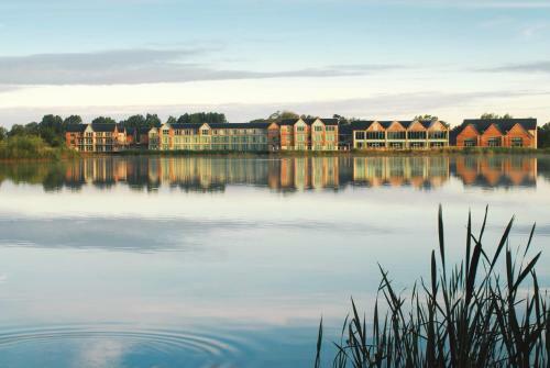 Cotswold Water Park Four Pillars Hotel