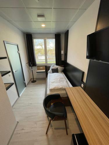Yebs Hotel