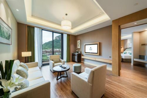 Hotel C&d Resort,wuyi Mountain