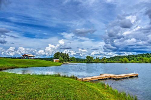 Lakefront Cabin With On-site Waterfall And Hiking