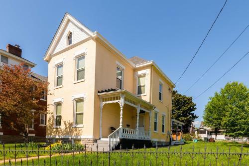Southgate Trolley House