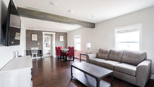 Twice As Nice! Sleeps 22, 1 Minute To Ark!
