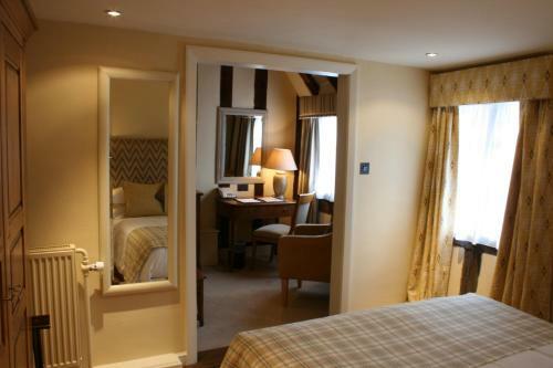 Hotel The Swan