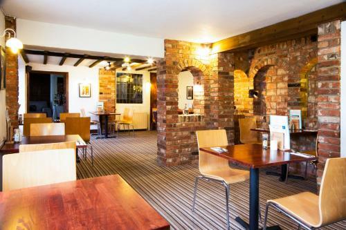 The Cedars Hotel, Loughborough