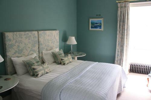 Hotel Balmule House
