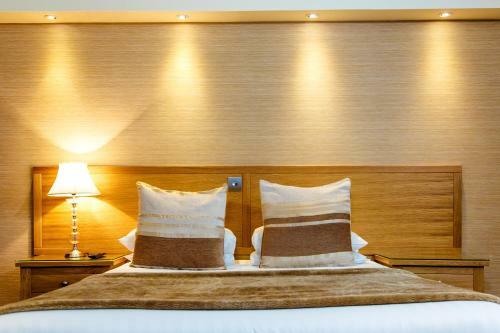 Pitfirrane Hotel