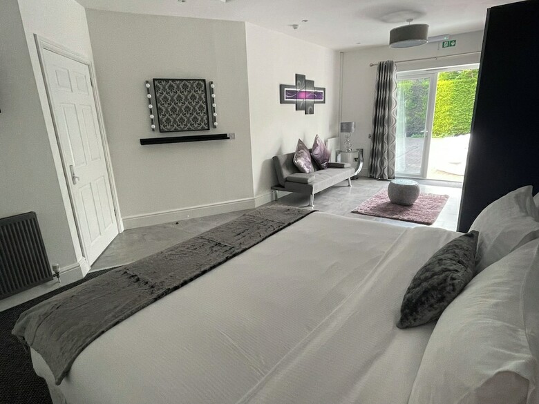 Hostal Charnwood Lodge