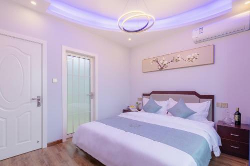 Floral Hotel Qihe Xiaozhu