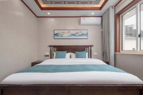 Hotel ?????????????