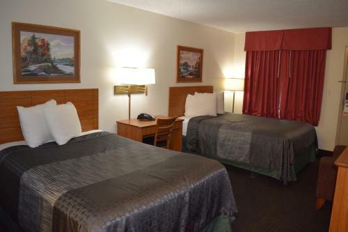 Hotel Value Inn - Livonia