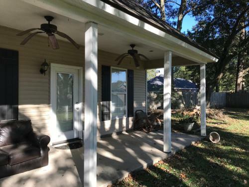 Backyard Cottage