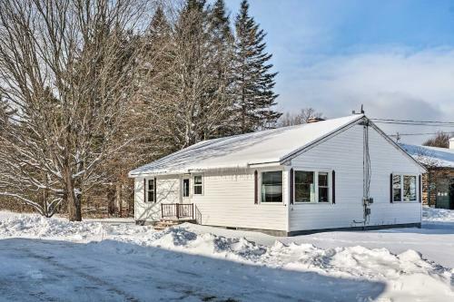 Andover House With Fire Pit And Private Yard!