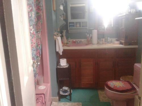 Karen?s Place