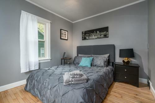 Spacious & Stylish Stay In Bangor