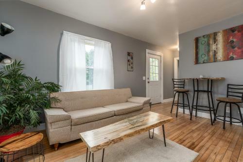 Spacious & Stylish Stay In Bangor