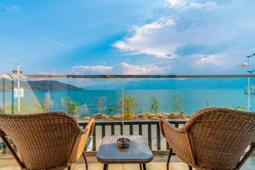 Floral Hotel Dali Shuanglang Seaview