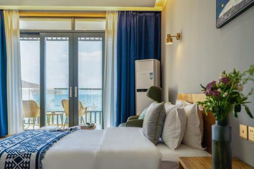 Floral Hotel Dali Shuanglang Seaview