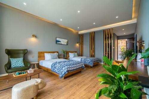 Floral Hotel Dali Shuanglang Seaview