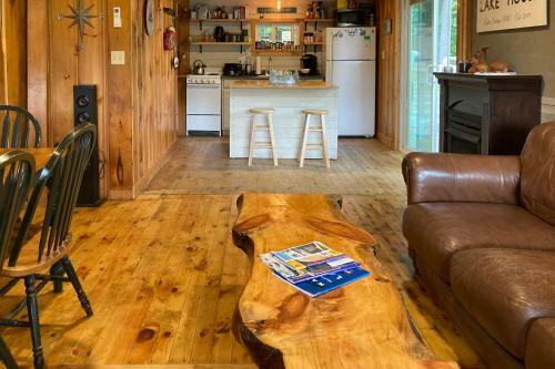 Lakeside Cottage