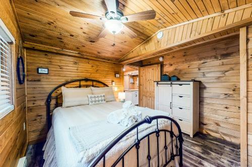 Little Cottage In The Woods