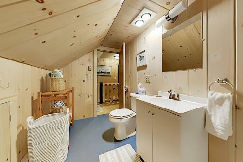 Sprucewold Cabin