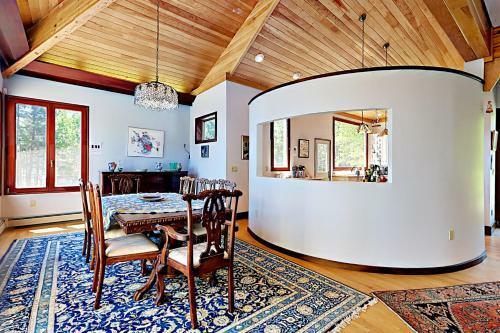 Oceanfront Gem