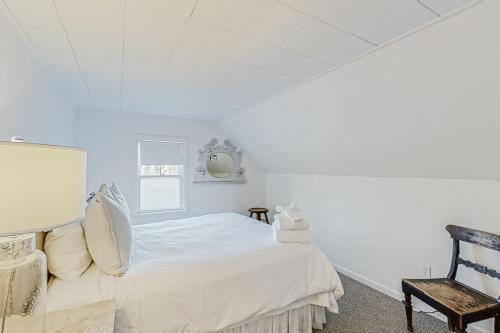 Mill Cove Cottage