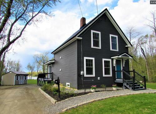 Sugarmaple Lakehouse