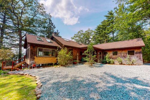 East Toddy Lodge