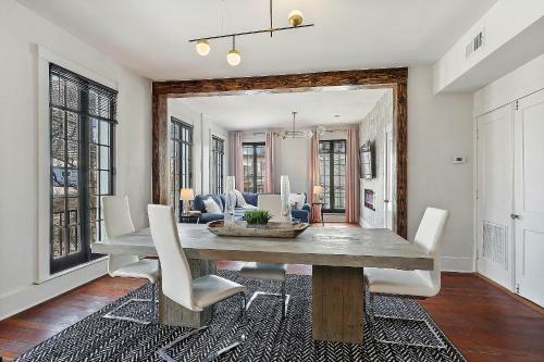 Apartamento Carondelet Street Lux Condos