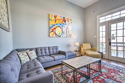 Apartamento Uptown Nola 2br Apt On Magazine St With Backyard!