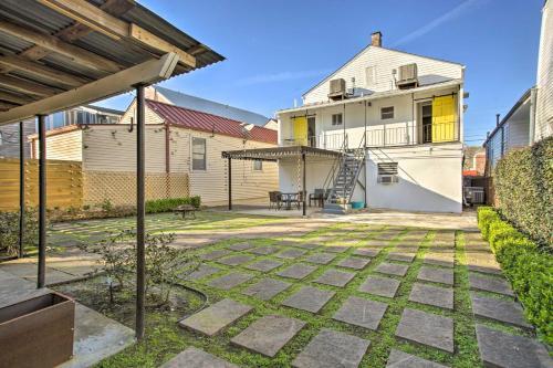 Apartamento Uptown Nola 2br Apt On Magazine St With Backyard!