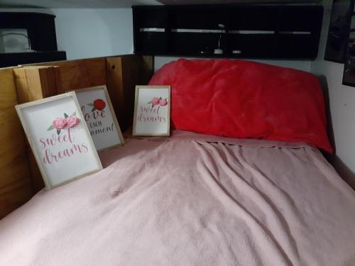 Albergue 30 Day Stay Minimum Required Loft Beds