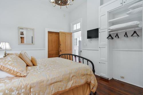 Frenchmen Street Guesthouse