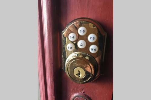 Frenchmen Street Guesthouse