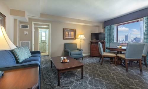 Hotel Club Wyndham Avenue Plaza