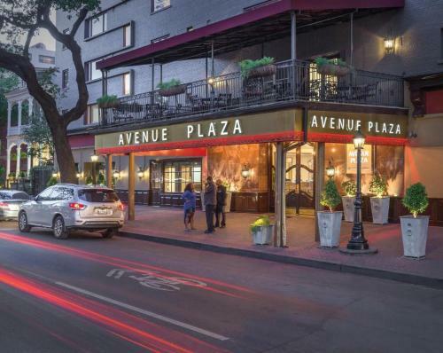 Hotel Club Wyndham Avenue Plaza
