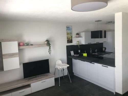 Apartamento Moderne Ferienwohnung Mit Terrasse Und Garten